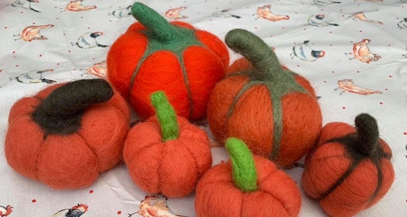 Halloween Pumpkin Needle Felting